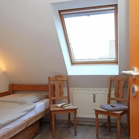 6 Weidenhof Appartement Prerow